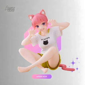 Desktop Cute Ichika Nakano Figure